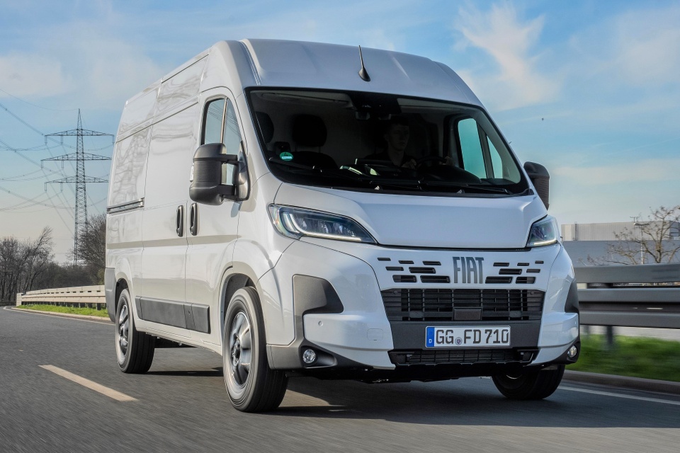Fiat Professional - E-Ducato series 2 Stock MY25