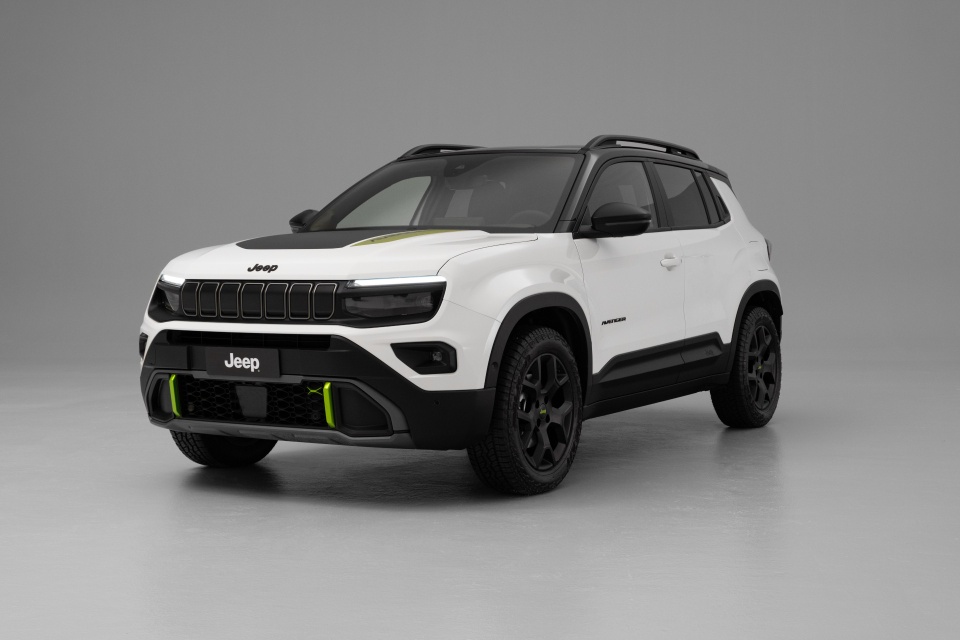 Jeep - AVENGER 4XE MY25