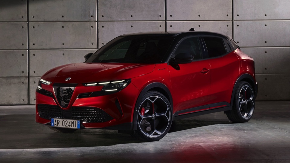 Alfa Romeo - Junior Elettrica MY26